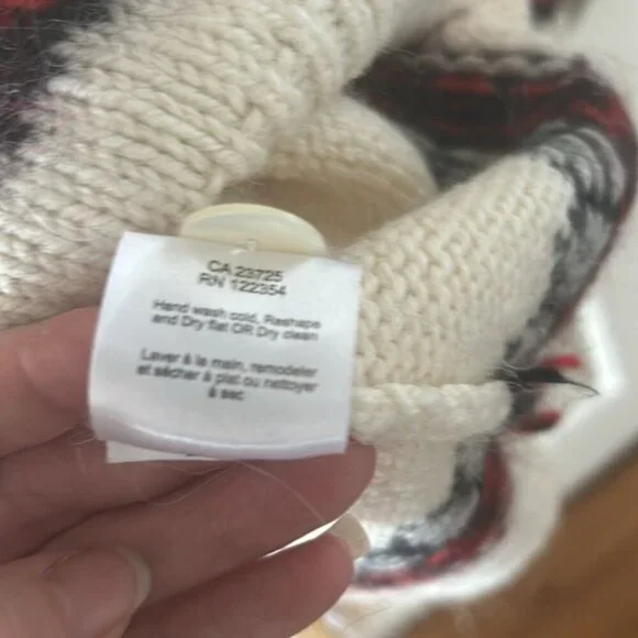 🎀Aritzia “TNA” Laguna Wool/Alpaca Button Front Cardigan (small) euc - Picture 7 of 10